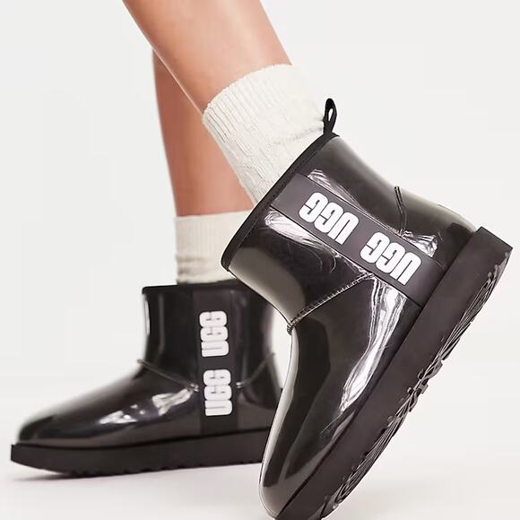 NEW UGG Classic Clear Mini II Boots Black Big Kid Size 6Y – 1112386K - Picture 5 of 7